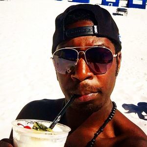 Meet your Posher, Isaac